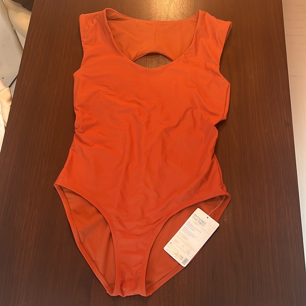 NWT Athleta Entwinded - Picture 2 of 4